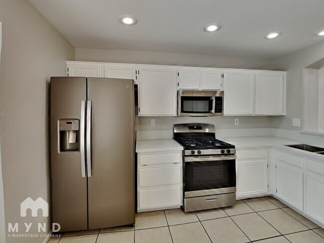 Photo - 3942 Redfield Ave