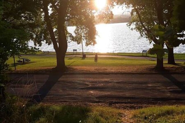 Photo - Condo located near the lake- Available NOW until July 31st, 2026. Available again September 1st, ...