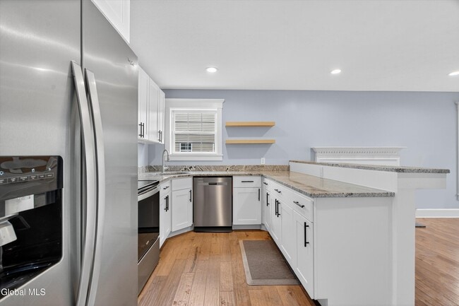 Photo - 716 Adams Cir