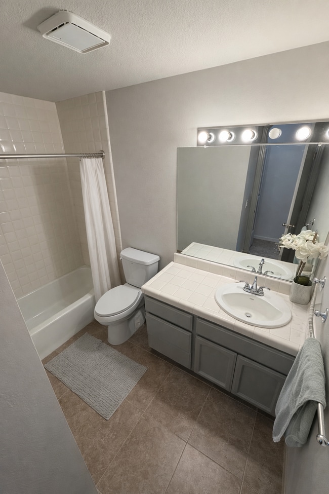 Photo - 18847 Arrowhead Dr