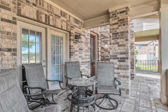Photo - 6915 Moreleigh Branch Dr