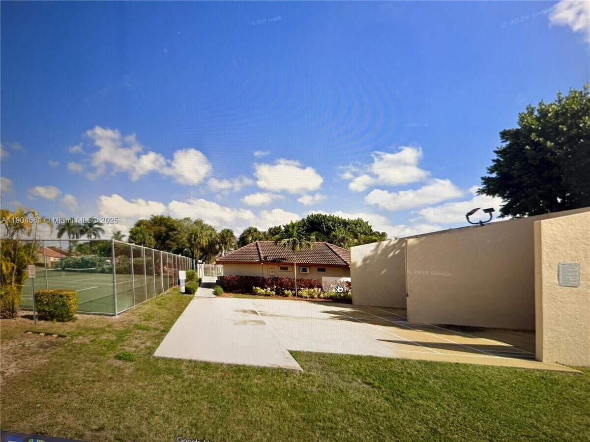 Photo - 9054 SW 149th Pl