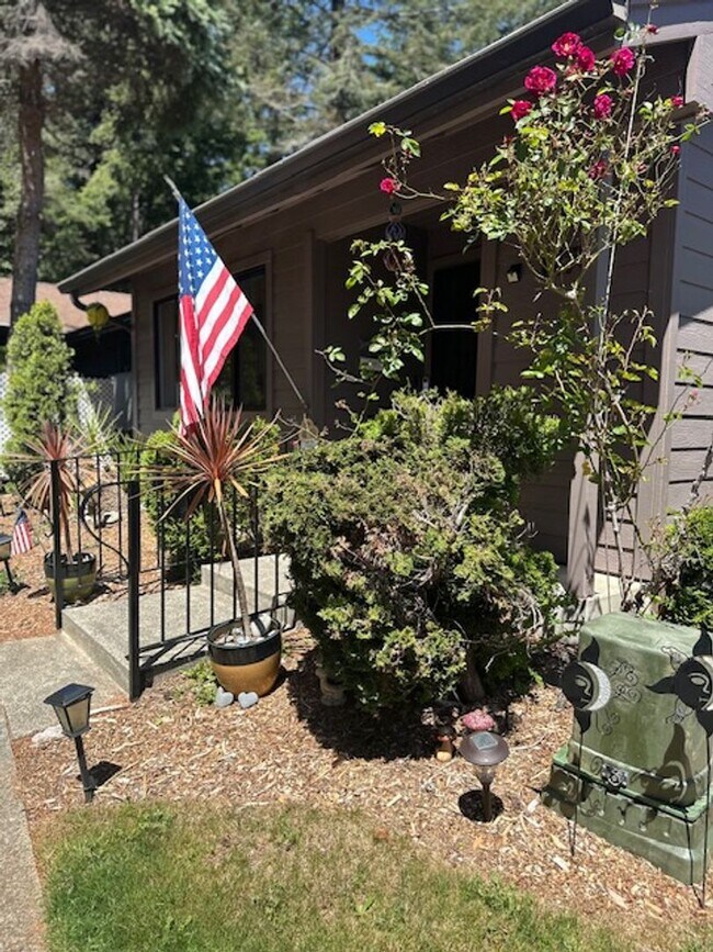 Photo - 1476 Glenwood Dr