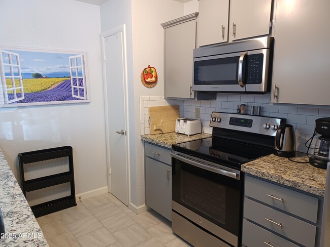Photo - 3090 Peaks View Ln Townhome