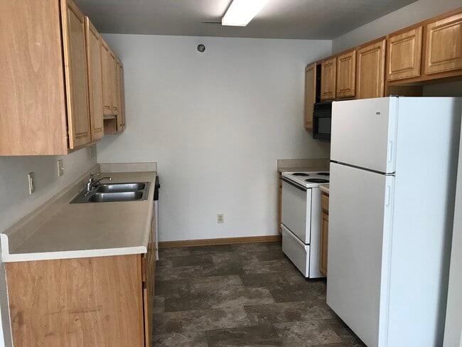 Photo - 258 N. Hyland