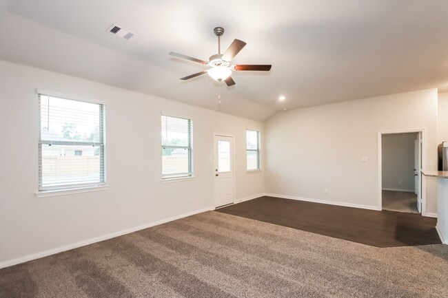 Photo - 26020 Babe Ruth Dr