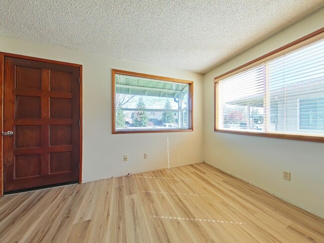 Photo - 2 Bedroom Duplex ~ Close to 9th Street ~ P... Unit 304 NE Conifer