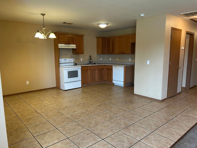 Photo - 309-311 E. Laura St. Rogers Unidad 311 E. Laura St. Rogers