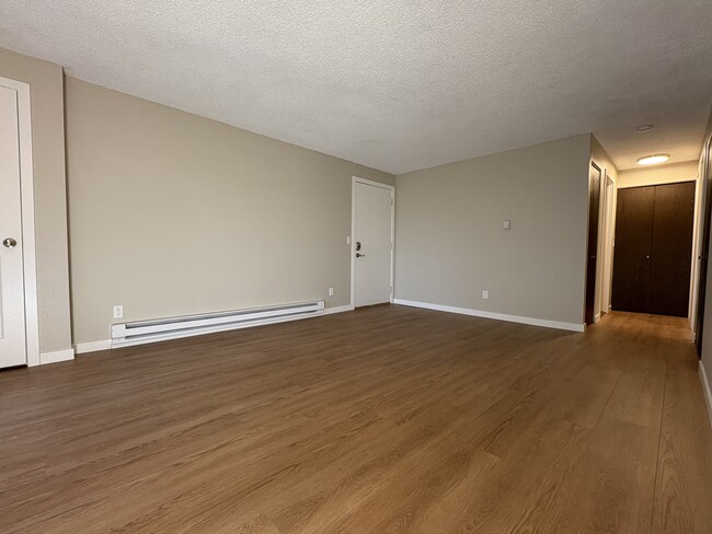 Photo - 22819 15th Ave SE Unidad 3