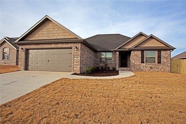 Building Photo - 728 NW 64th Ave