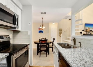 Photo - 13008 Shadyside Ln Unit B