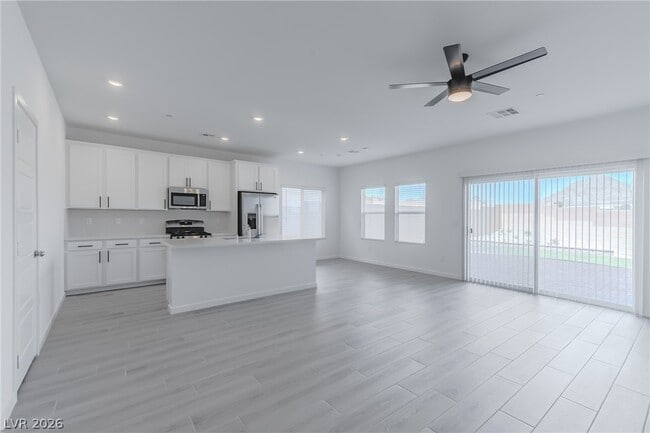 Photo - 9952 Oliver Hls Ave