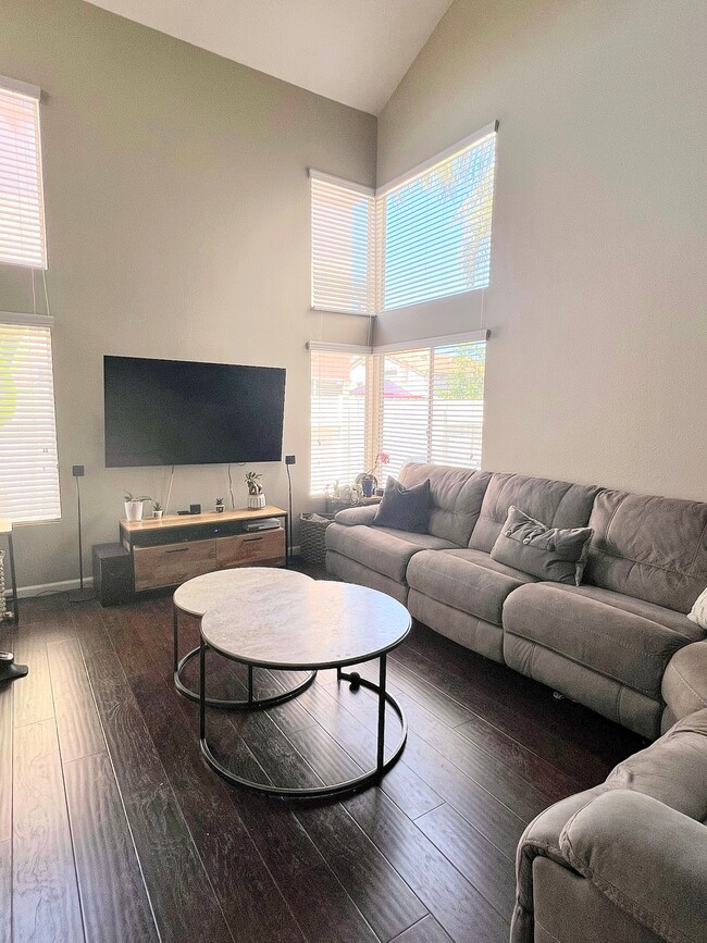 Photo - 2126 Shoreview Pl
