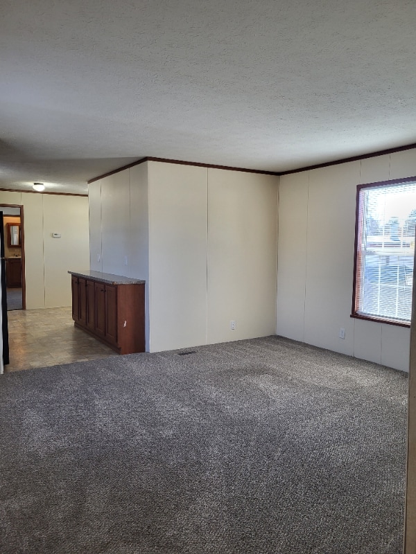 Photo - 1874 Armstrong Blvd