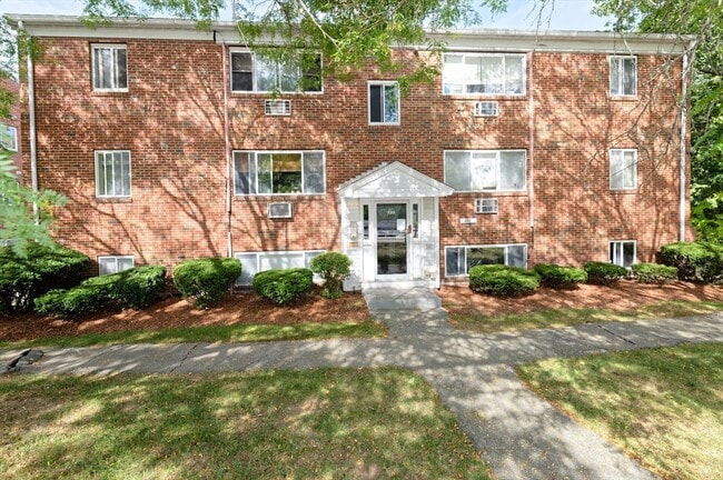 Building Photo - 133 Winthrop St Unit 4