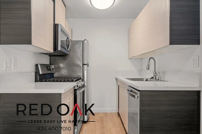 Photo - 3111 4th St Unit 208