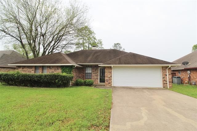 Photo - 102 Driftwood Ln