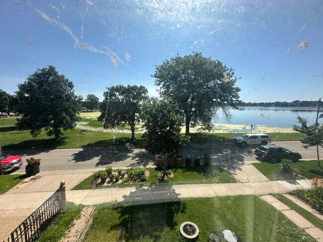 Photo - 418 W Shore Dr Unit 3