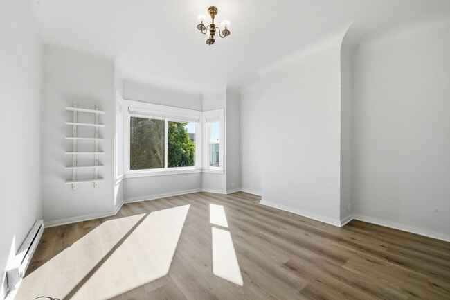 Photo - 1473 Clay St