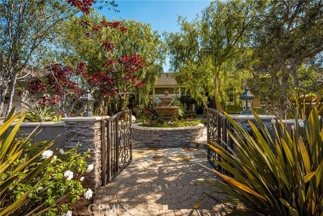 Photo - 2281 Orchard Dr