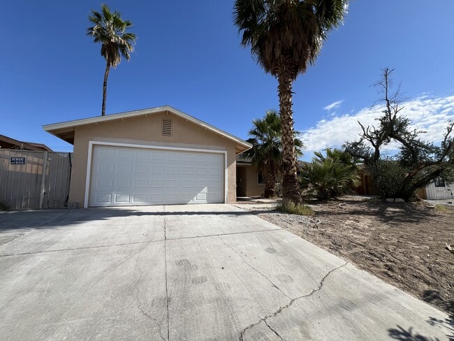 Photo - 3608 W Bonanza Rd