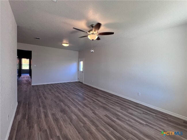 111 Levi Ct