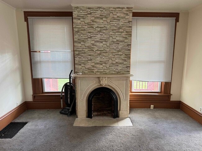 Photo - 810 Milton Ave