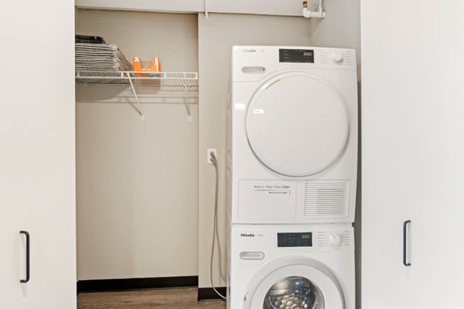 Photo - 1912 W Harrison St