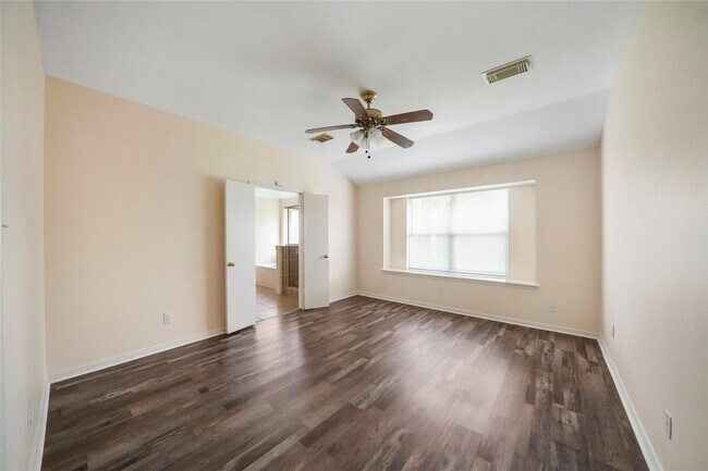 Photo - 20410 Pomegranate Ln
