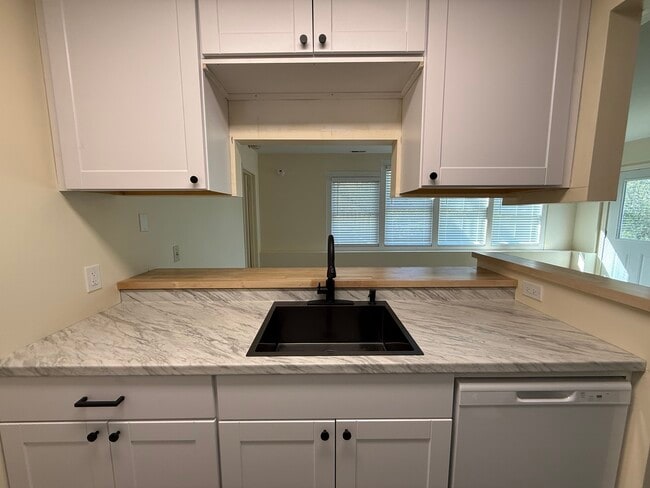 Photo - 1479 Slaterville Rd