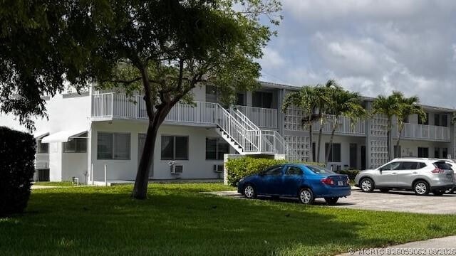 Photo - 2020 NE 51st Ct Unit 101