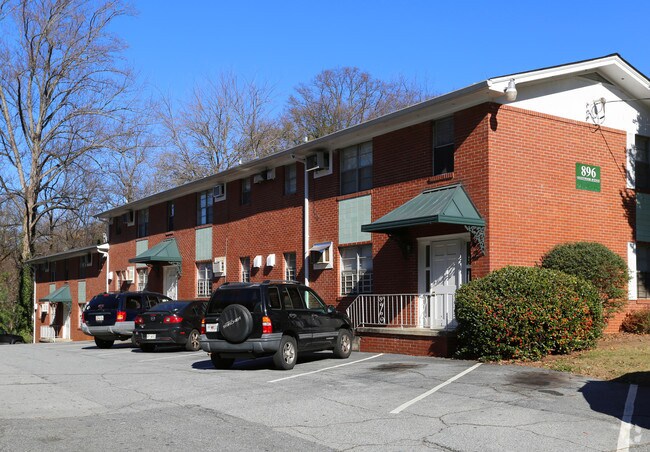 Photo - Greenwood Apartments