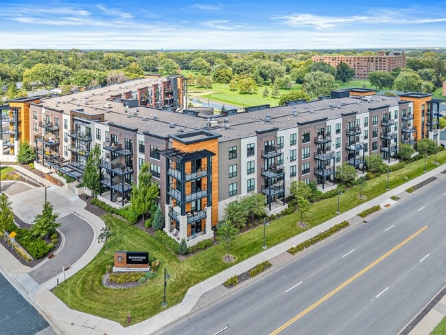 Building Photo - Ironwood Rental