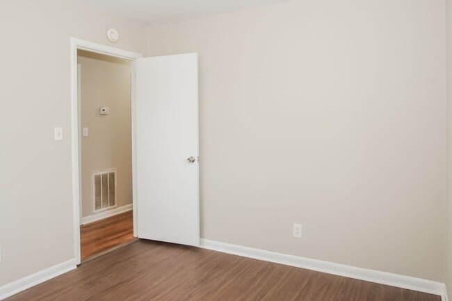 Photo - 4209 Tee Jay Dr NW