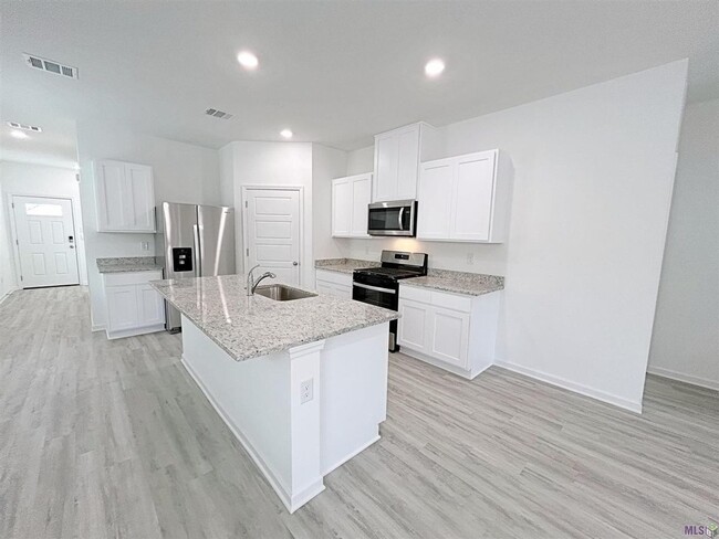 4 Bedroom House NEAR LSU - Hunters Trace- ... - 4 Bedroom House NEAR LSU - Hunters Trace- ...