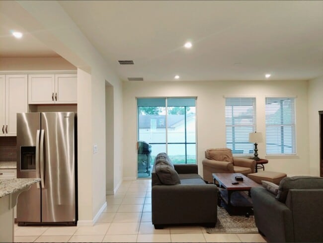 Photo - 2500 Avian Loop