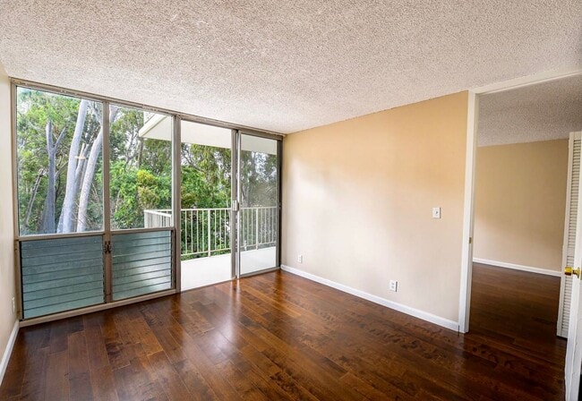 Building Photo - Woodwinds 1-Bedroom Rental – Wahiawa Unit B401