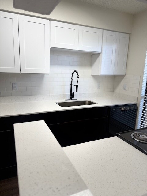 Our Diamond Package kitchen - Sunset Point Apartment Homes