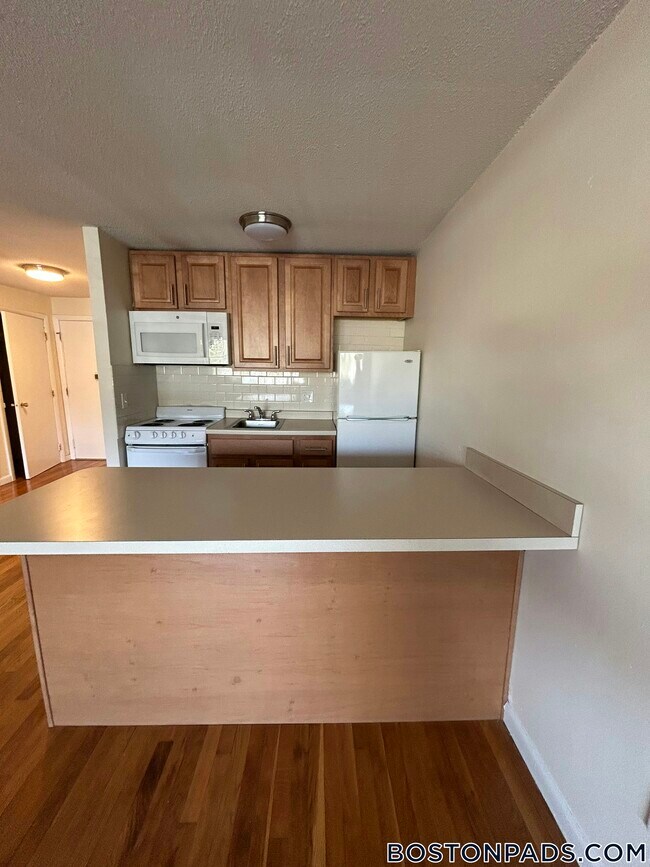 66 Homer Ave Unit 201