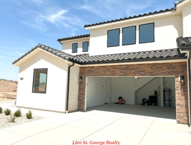 Photo - 1060 W Province Way