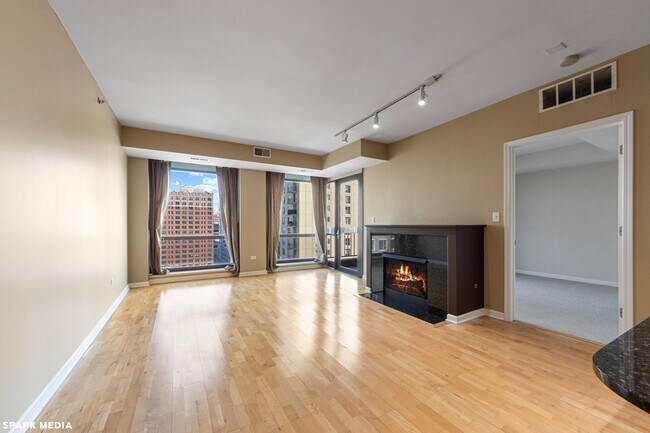 Photo - 1212 N Wells St Unidad 1202