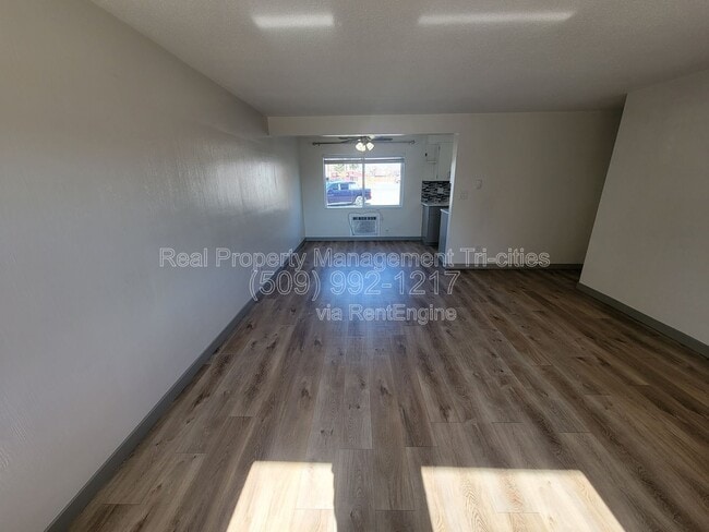 Photo - 1817 Cartmell St Unidad 103