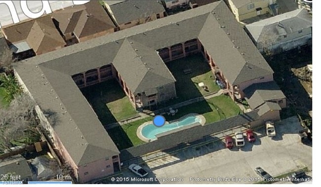 Photo - 2311 71st St