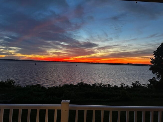 271 Draper St Unit 2
