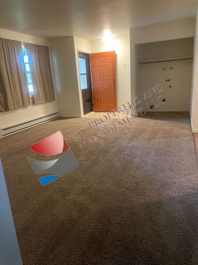 Photo - JTP-518 Wolf Street Unit B