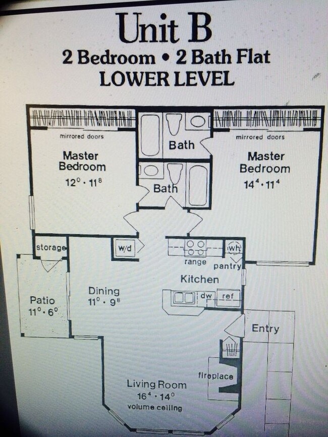 Photo - Lovely 2 Bedroom / 2 Bathroom - 1st Floor ...