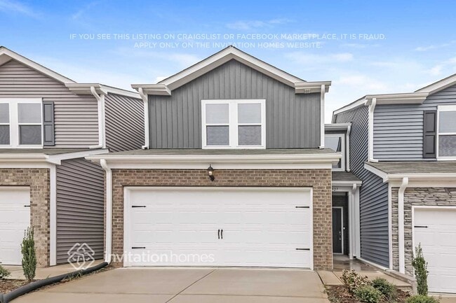 Photo - 927 Greenville Wy