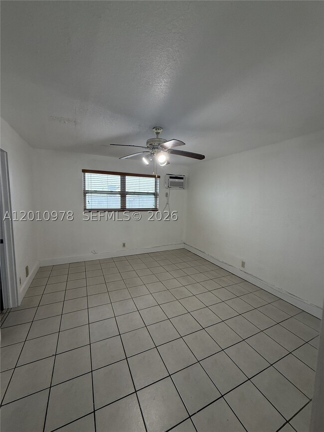 Photo - 9375 SW 40th St Unit 213