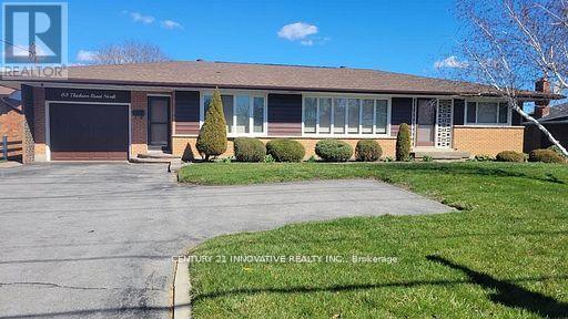 Photo - 83 Thickson Rd N