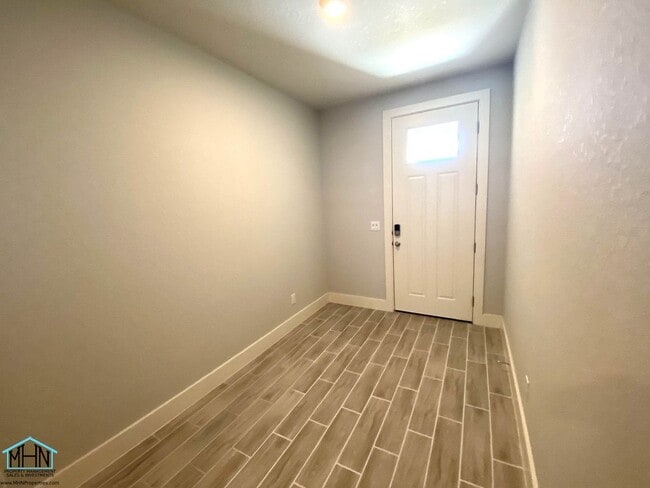 Photo - Smart Home Haven: Where Comfort Meets Cool...